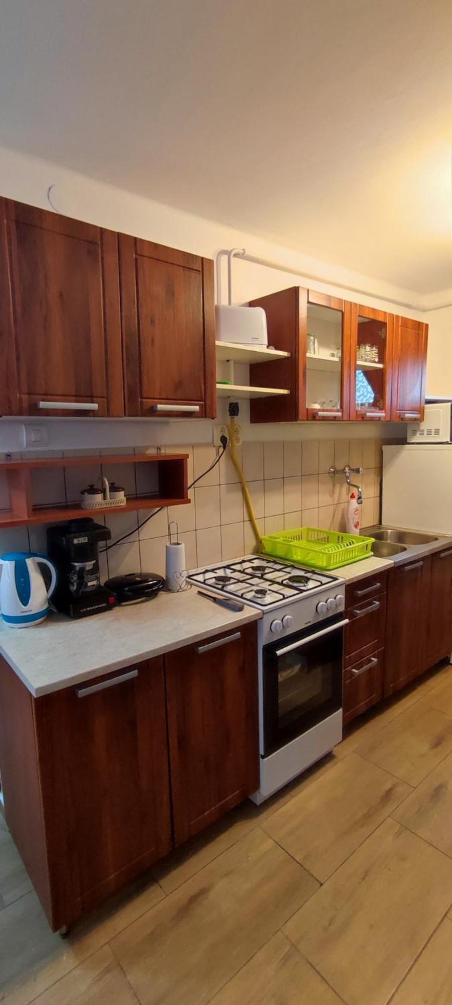 Bazsi Apartman ไฮจ์ดุสโซบอสโล ภายนอก รูปภาพ